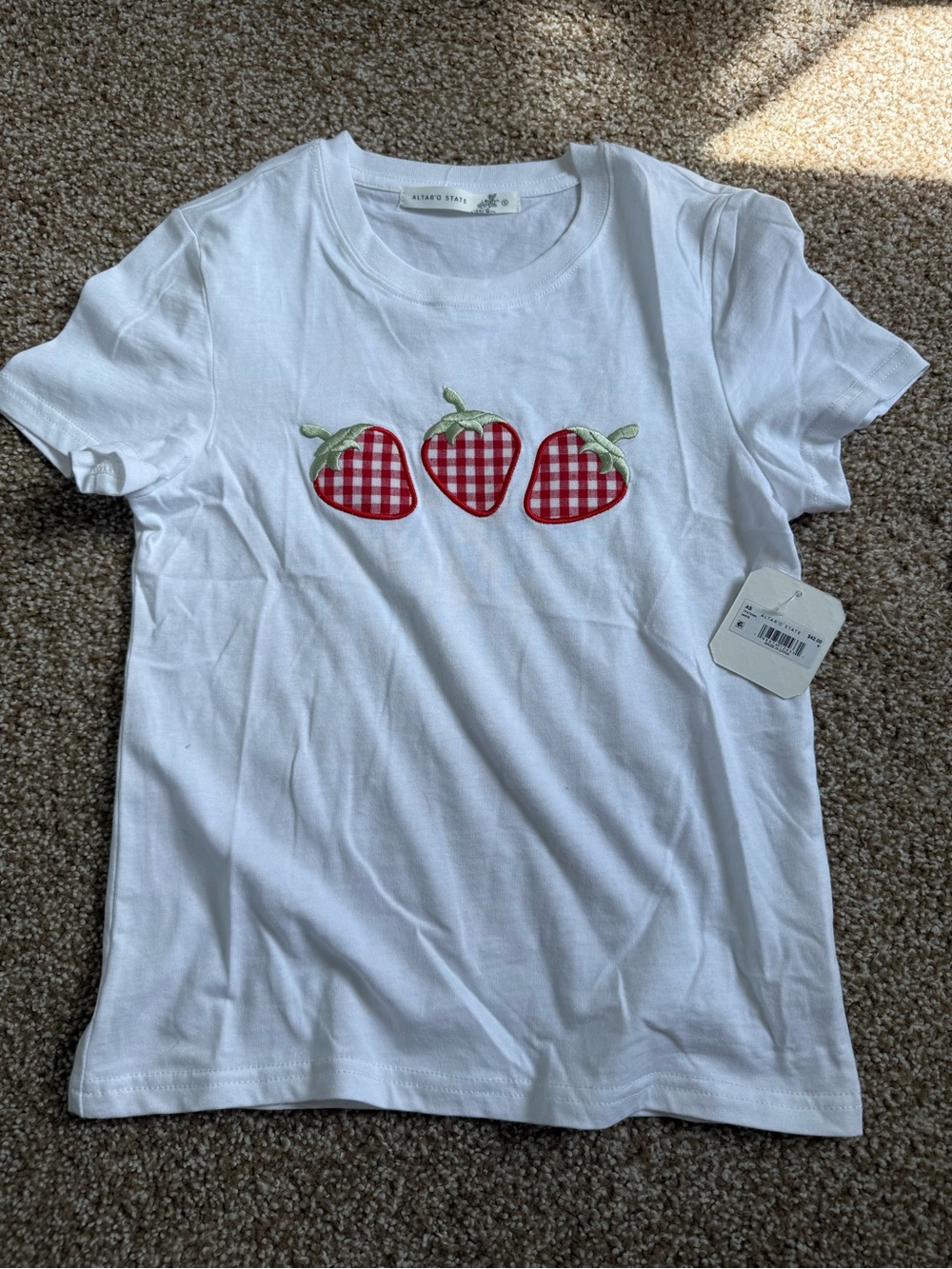 Altar'd State White Tee with Red Gingham Strawberry Appliqués